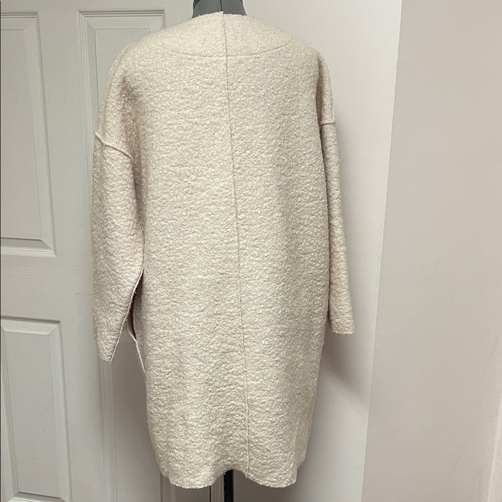 Cozy Cream Textured Coat - Picture 3 of 14
